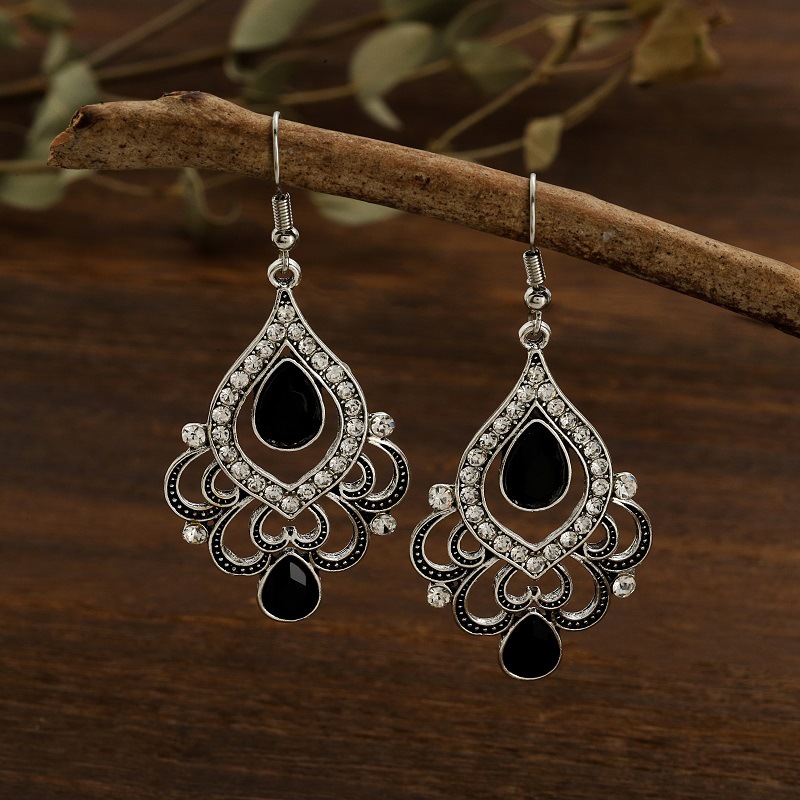 creative hollow new full diamonds lace alloy earrings female fashion jewelry wholesalepicture5
