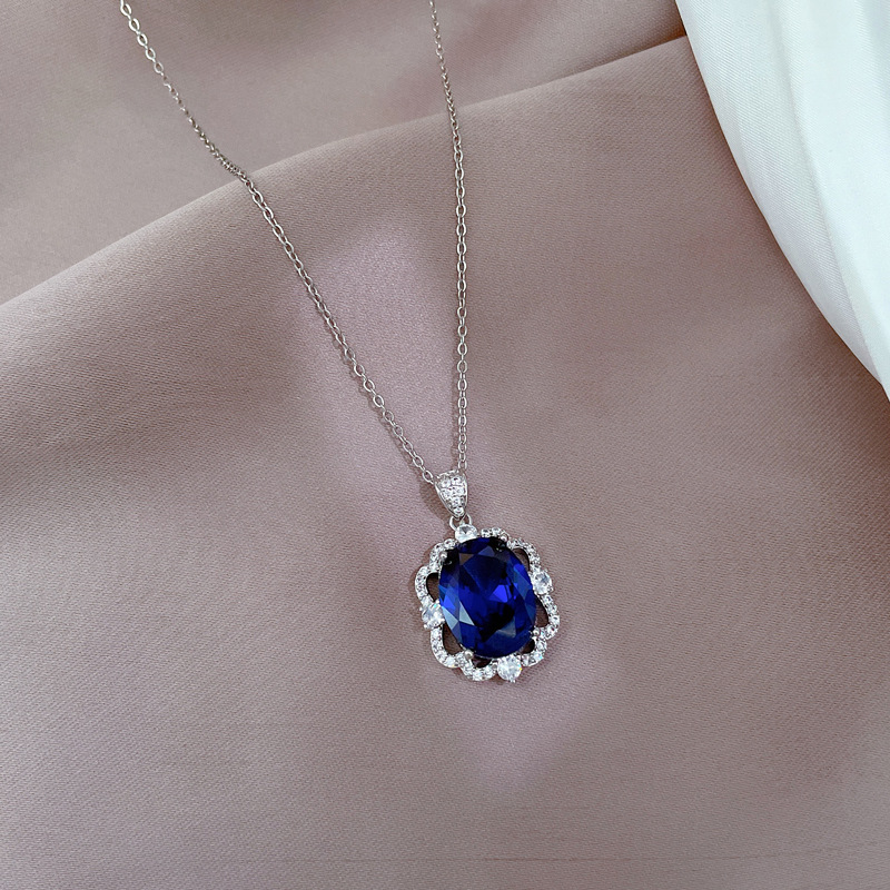 Edle Halskette Aus Titanstahl Mit Blauem Edelstein Für Damen_voghion.com