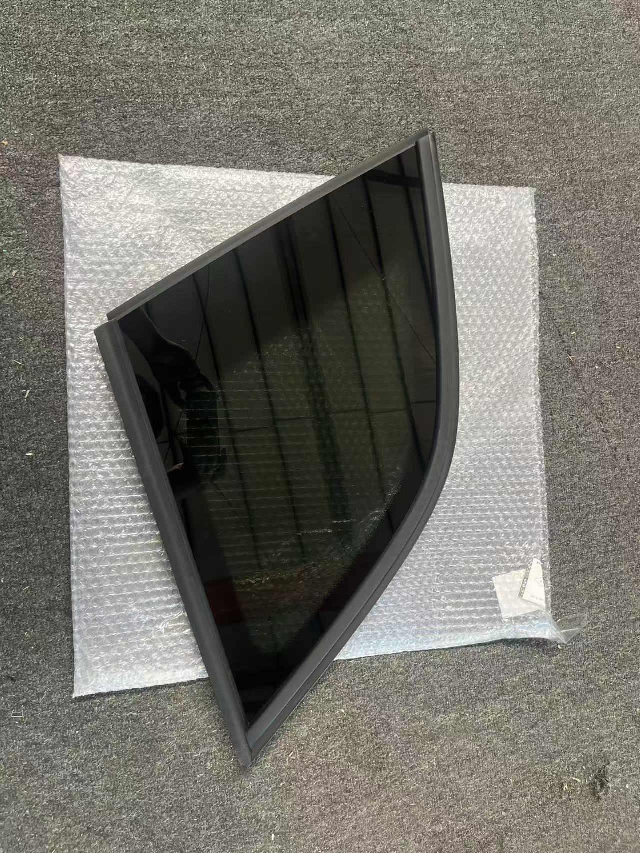 Id6 Rear Door Window Glass Side Window Glass (Black 12D845041C5Ap Original Brand New 12D845042C5