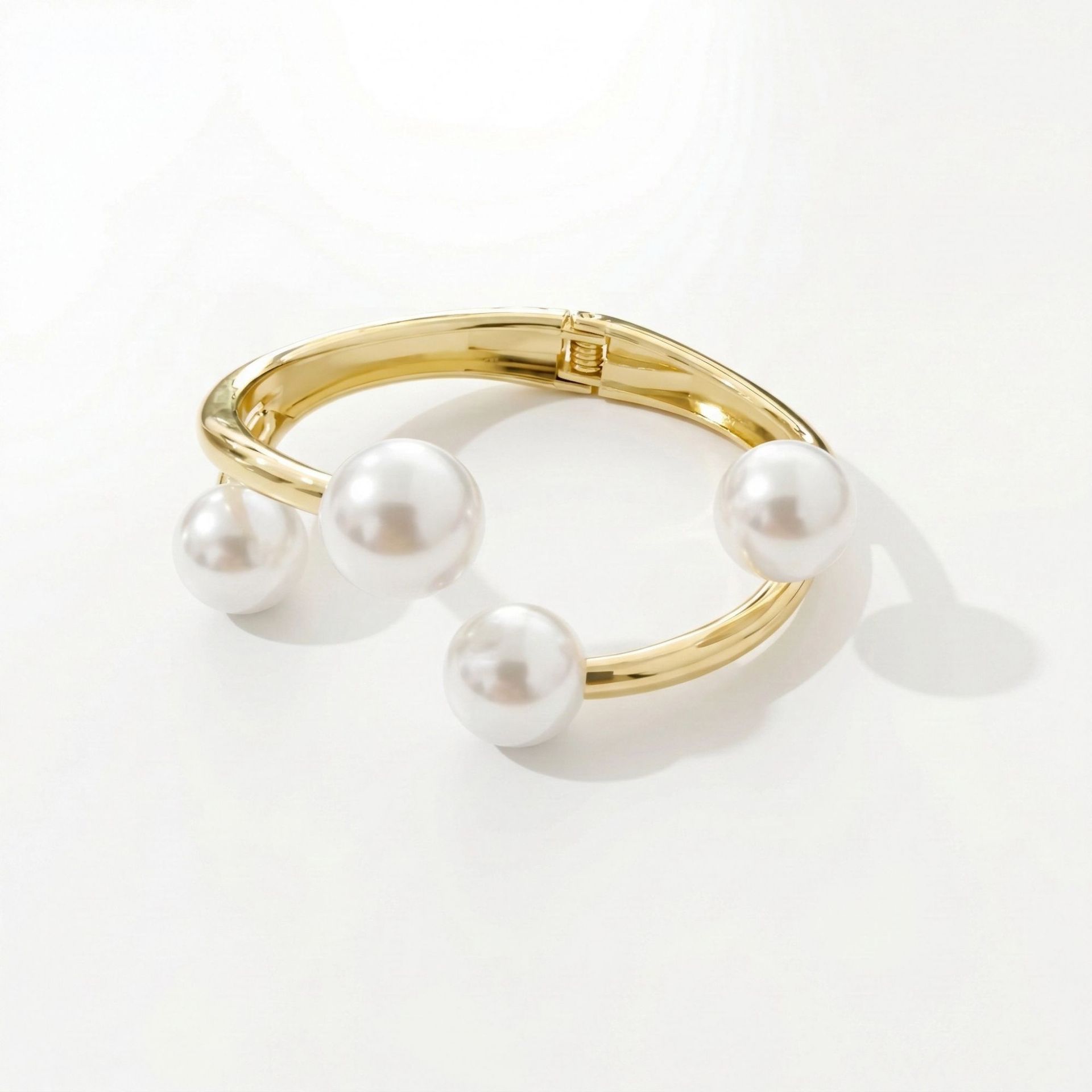 73 gold, big, diameter 6mm