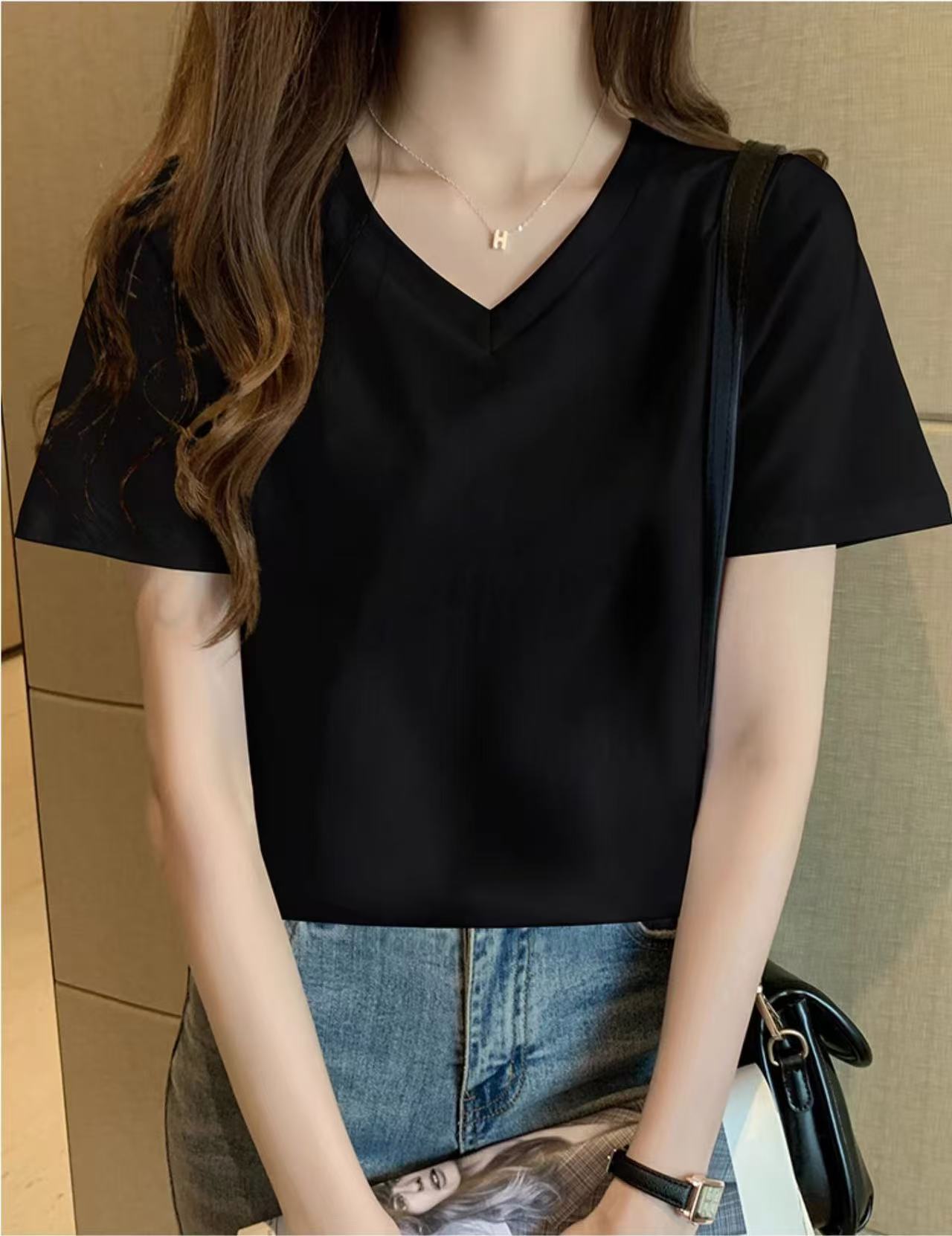 검은색