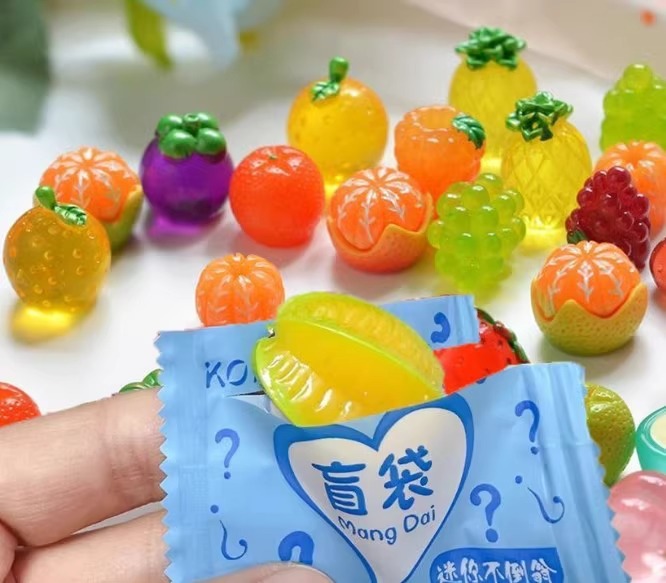 Bolsas ciegas de frutas creativas sorpresas desmontables juguetes de jardín de infantes premios para estudiantes del día de los niños 1 de junio