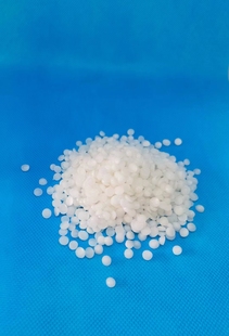 Ll Toy Material 30~120 Degree Polyvinyl Chloride Injection Molding Extrusion Transparent Particles