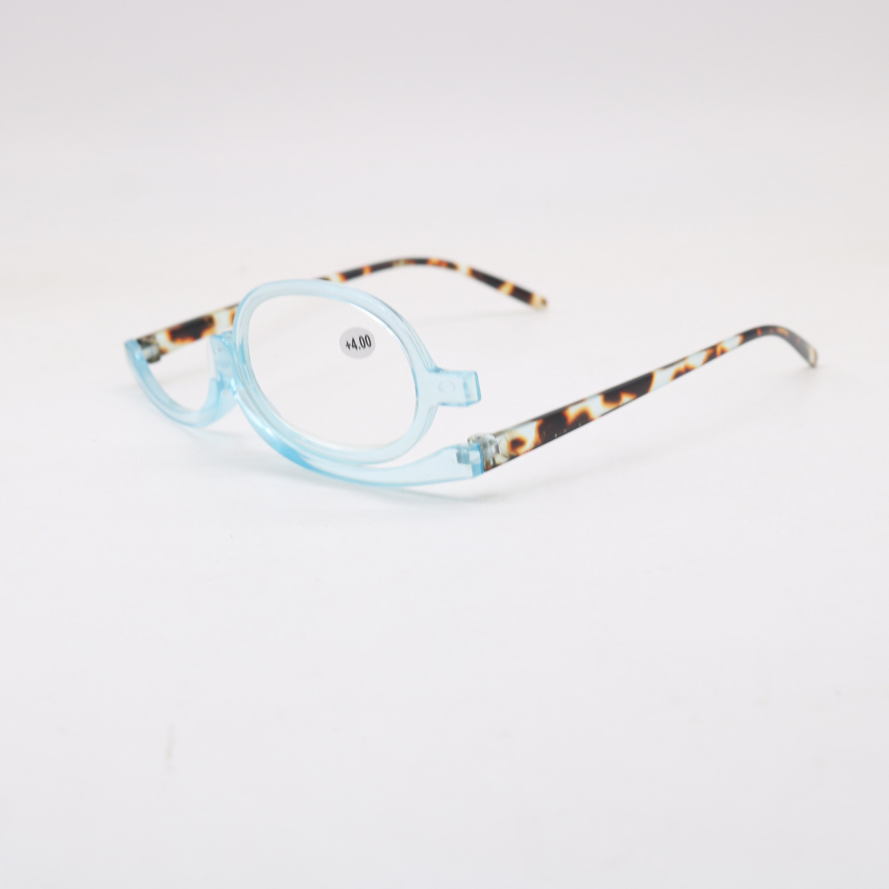 Single square frame + leopard print legs + transparent blue