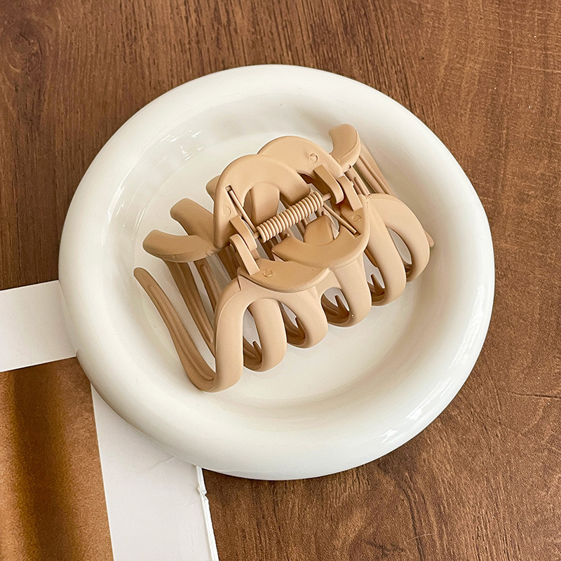 Clip de agarre de verano de gran tamaño, horquilla para el cabello en la parte posterior de la cabeza, gran cantidad de cabello femenino, tocado de clip de tiburón 2024 nueva horquilla