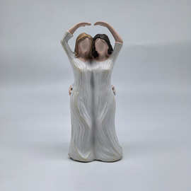 跨境 母女姐妹情深拥抱母亲节礼品家居摆件装饰ins树脂工艺品