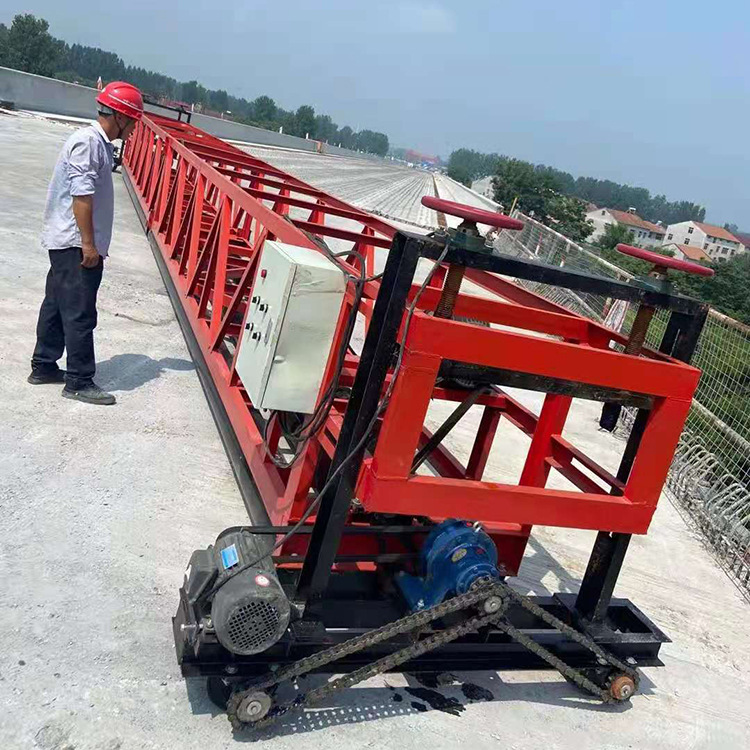 混凝土路面铺路摊铺机 桥面不用打标高整平机 框架式电动三滚轴