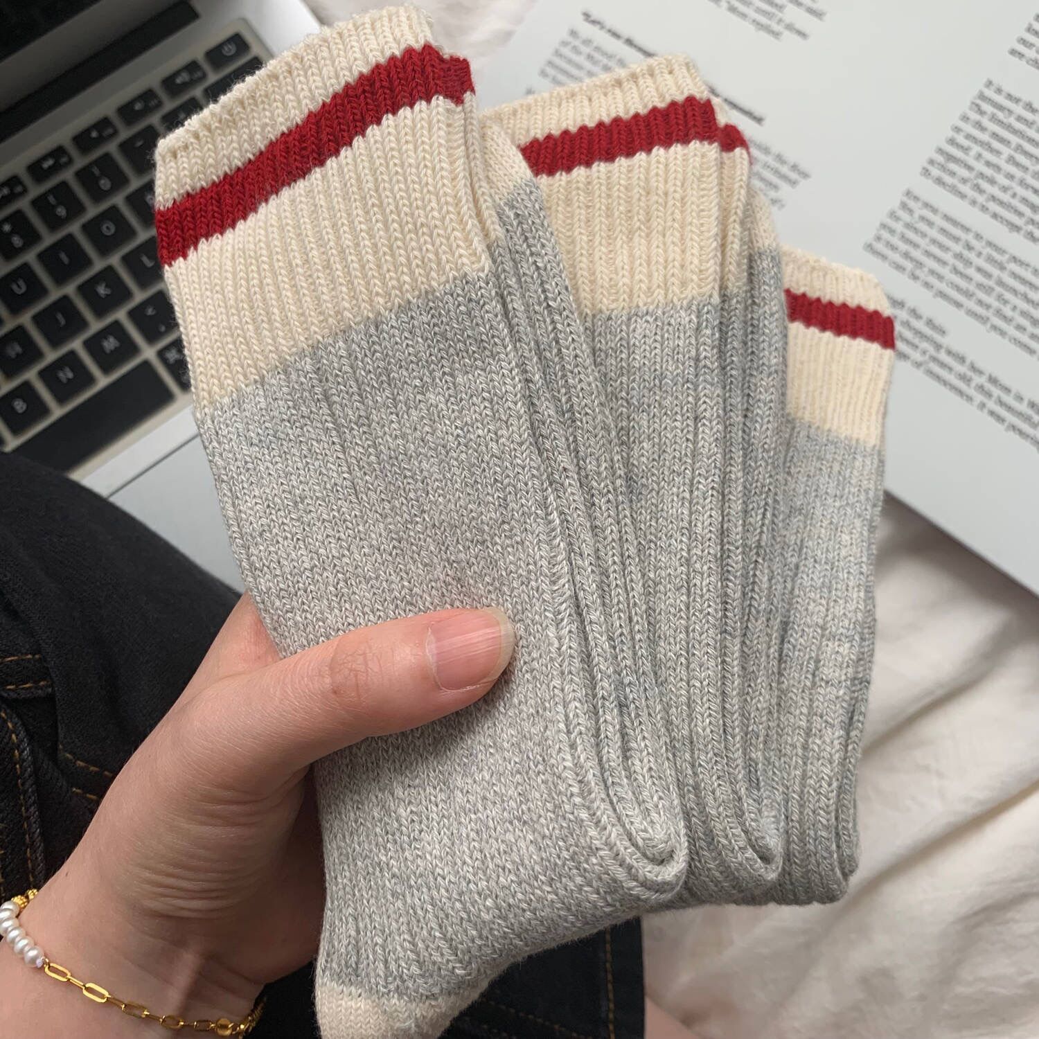 Women's Simple Style Stripe Cotton Crew Socks A Pair display picture 8