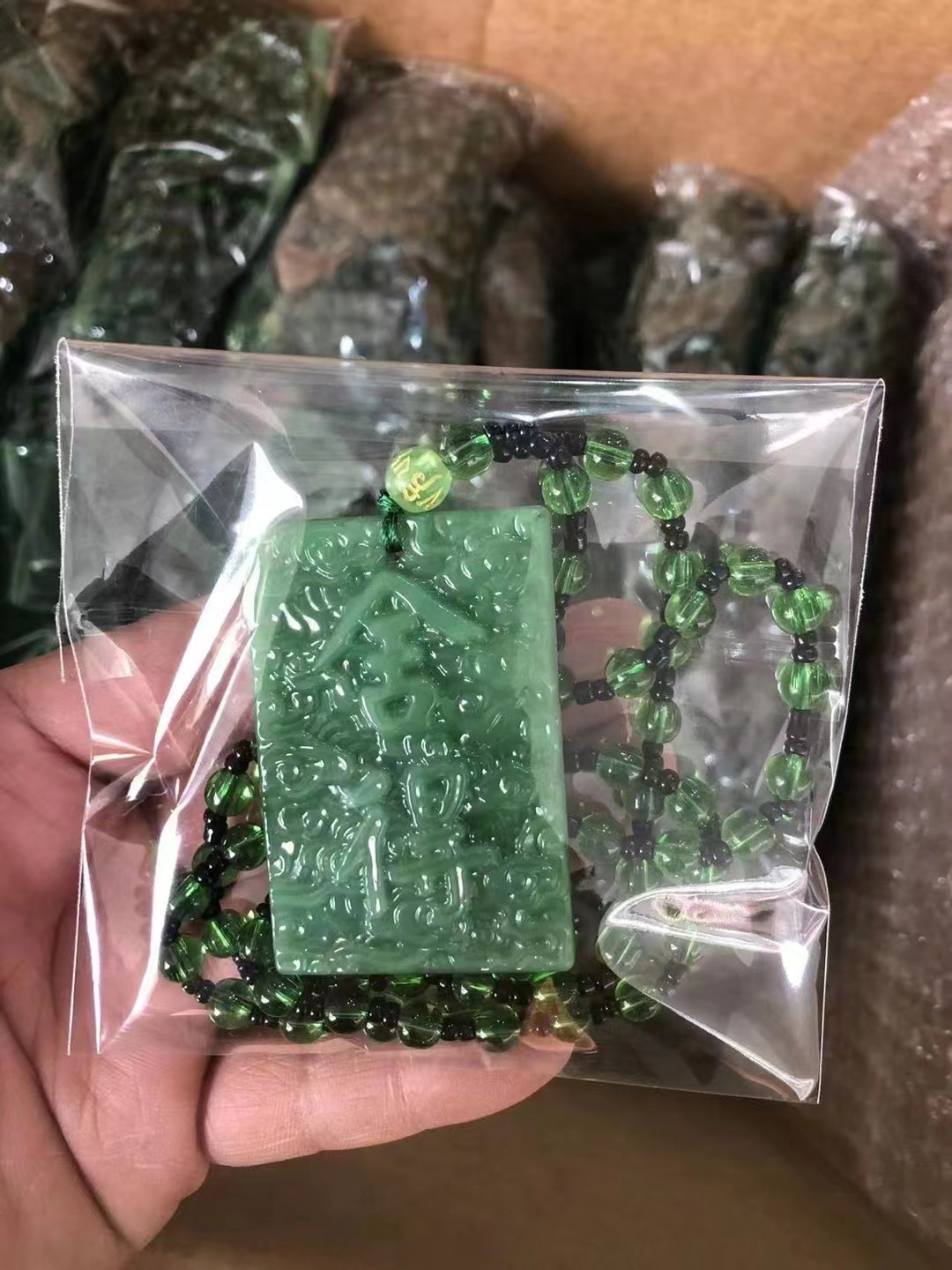 龙牌弥勒佛民族风碧绿玉髓项链观音树叶貔貅舍得长款毛衣链批发
