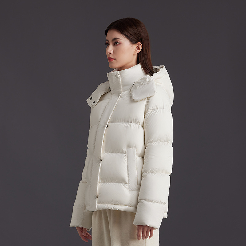 2025 Winter New White Goose down Jacket Short Women's Thickened Warm Stand Collar Loose Hooded Jacket Wholesale
