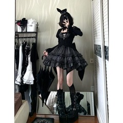 秋の魔女の暗黒風ハロウィーンロリータの偽の2つのパッチングスピーカーの袖の上着のストライプのスカートのスーツ