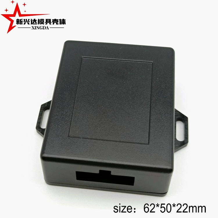 Автомобильный распределительный короб для промышленного управления, корпус из АБС-пластика, блок питания для транспортных средств с настраиваемыми отверстиями и трафаретной печатью