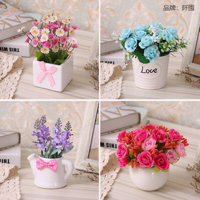 Realistic plastic set for home use