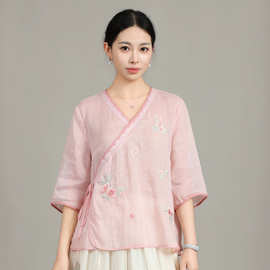 2026夏季新款国风苎麻V领刺绣小衫女文艺复古女士斜襟宽松衬衣