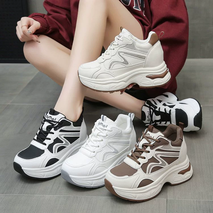 Женские «dad shoes» — массивные кроссовки с толстой подошвой, спонж‑подошва, весна/осень 2025