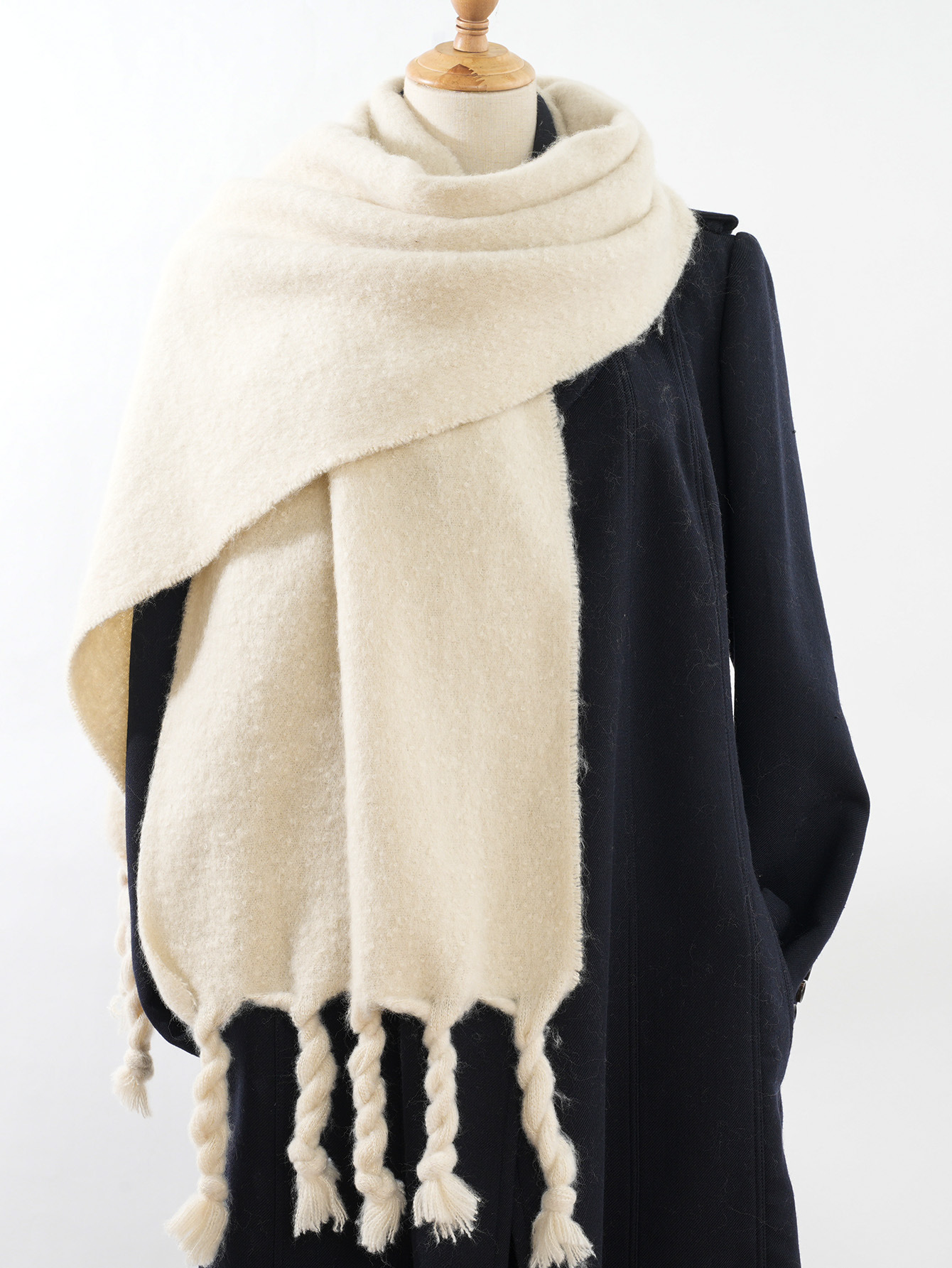 Women's Basic Lady Solid Color Imitation Cashmere Scarf display picture 2