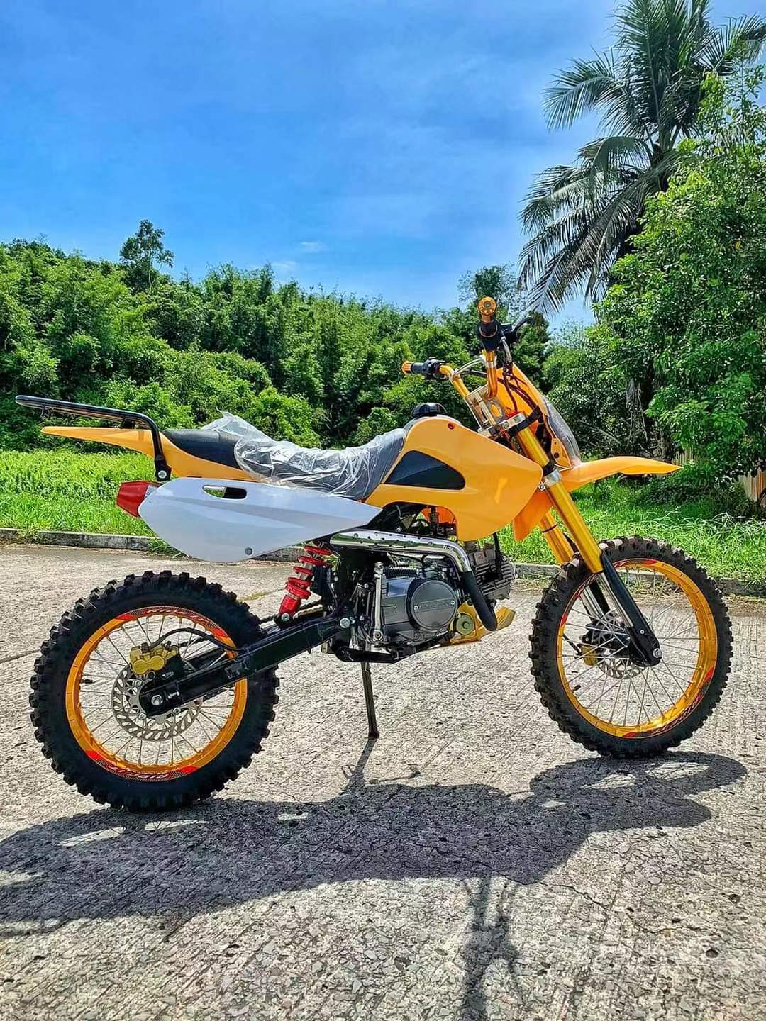 2026125Cc-250Cc Competitive Off-Road Vehicle, All-Terrain Competitive Model for Mountain Terrain, Front 17inch Rear 14inch Motor