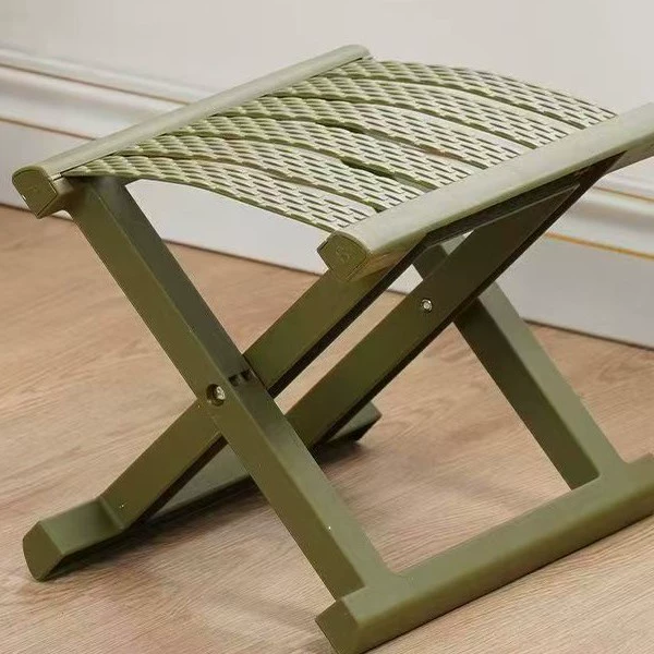 Портативная рыбалка и рыбалка выходят на ночной рынок