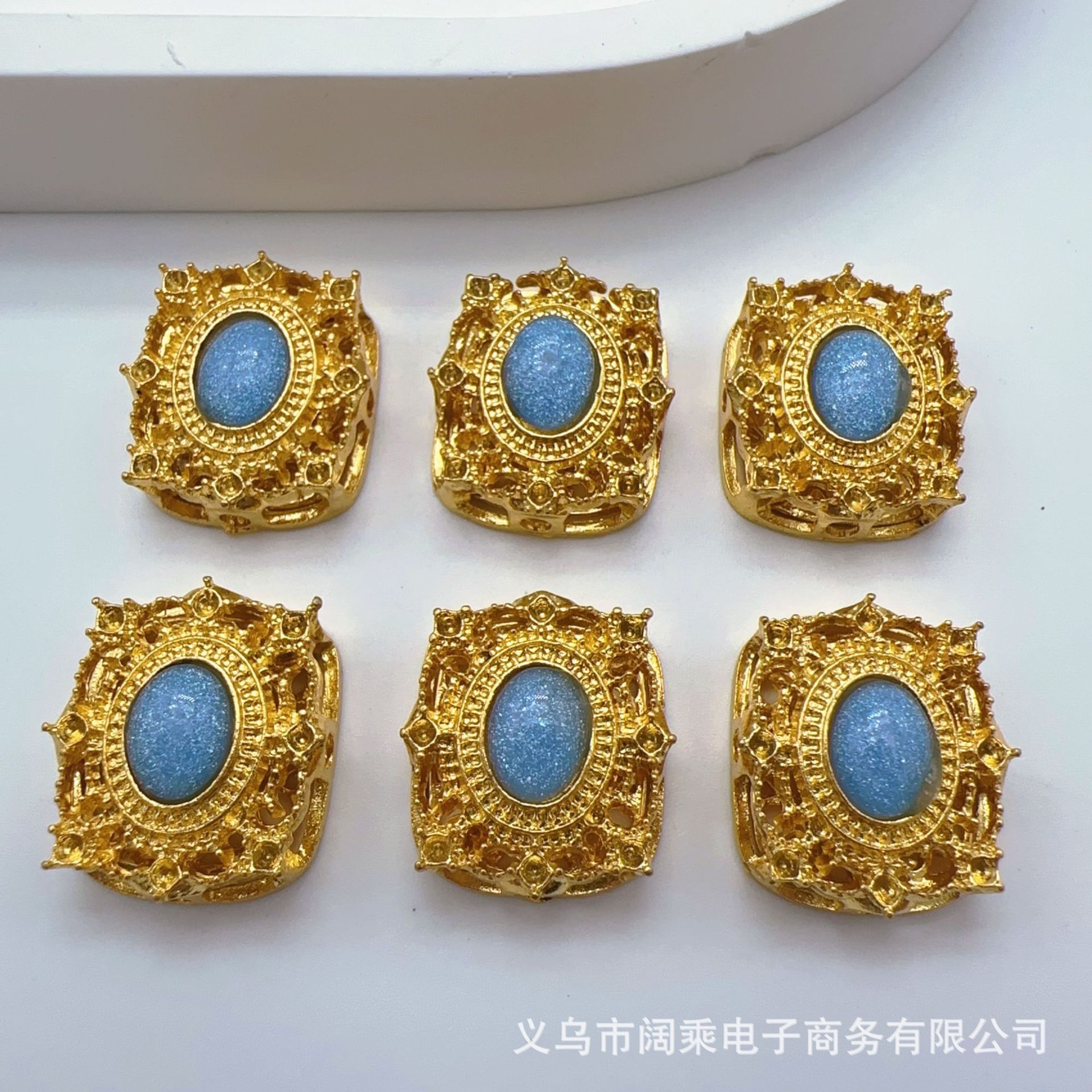 ダイヤモンドの長い方の大きい魔の箱の多い八穴のジルコニウムのdiyの手作りのビーズのブレスレットのネックレスの合金のアクセサリーのビーズの部品