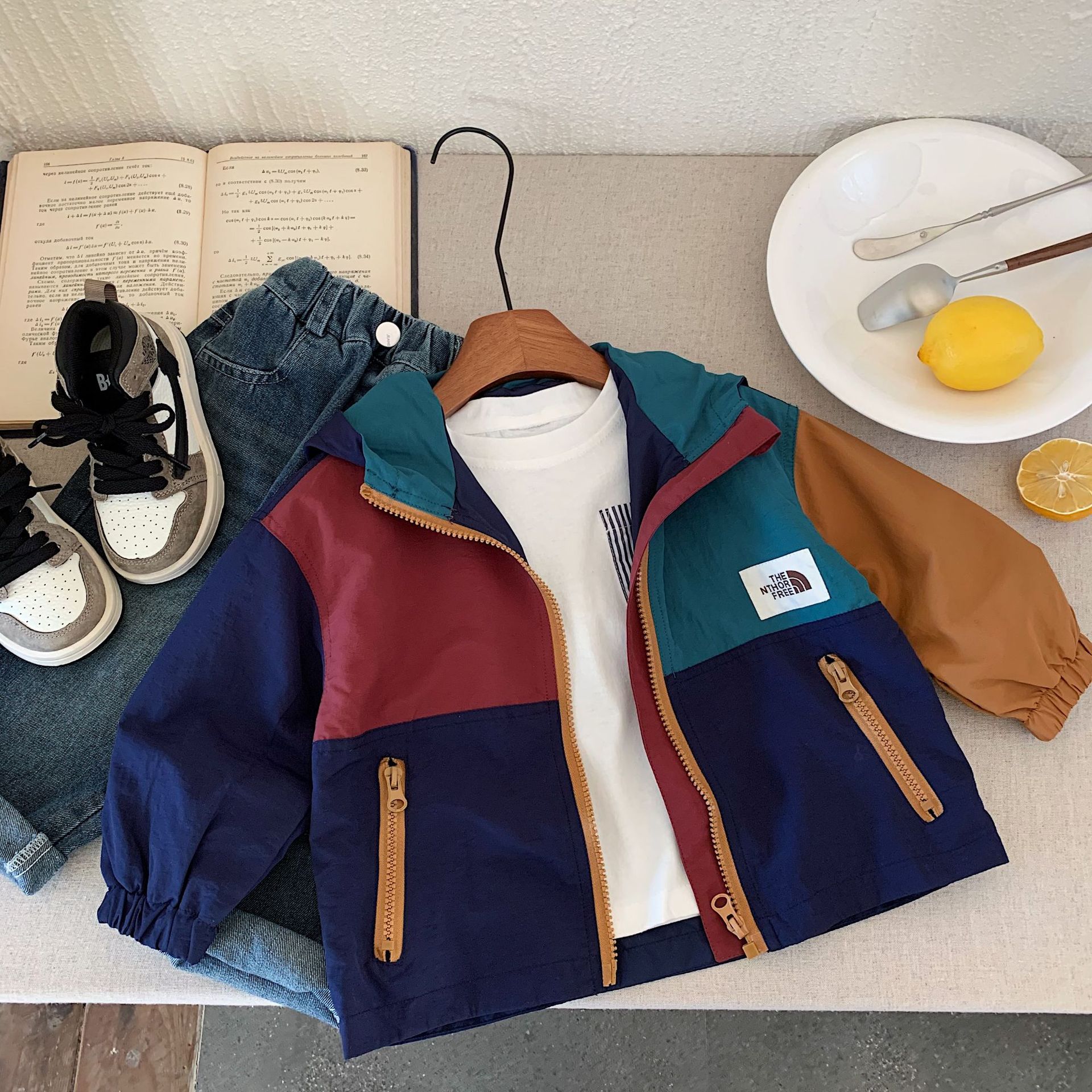 Children's Jacket 2026 New Spring Collection, Boys and Girls Hooded Casual Jacket, Baby Color-Block Zipper Shirt