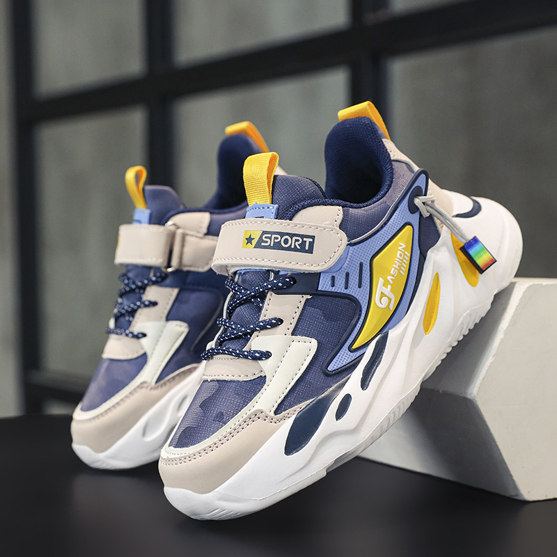 Zapatos para niños zapatilla de deporte para niños zapatos de algodón de invierno zapatos para niños gruesos forrados con forro polar niños medianos y grandes zapatos para correr para estudiantes de escuela primaria