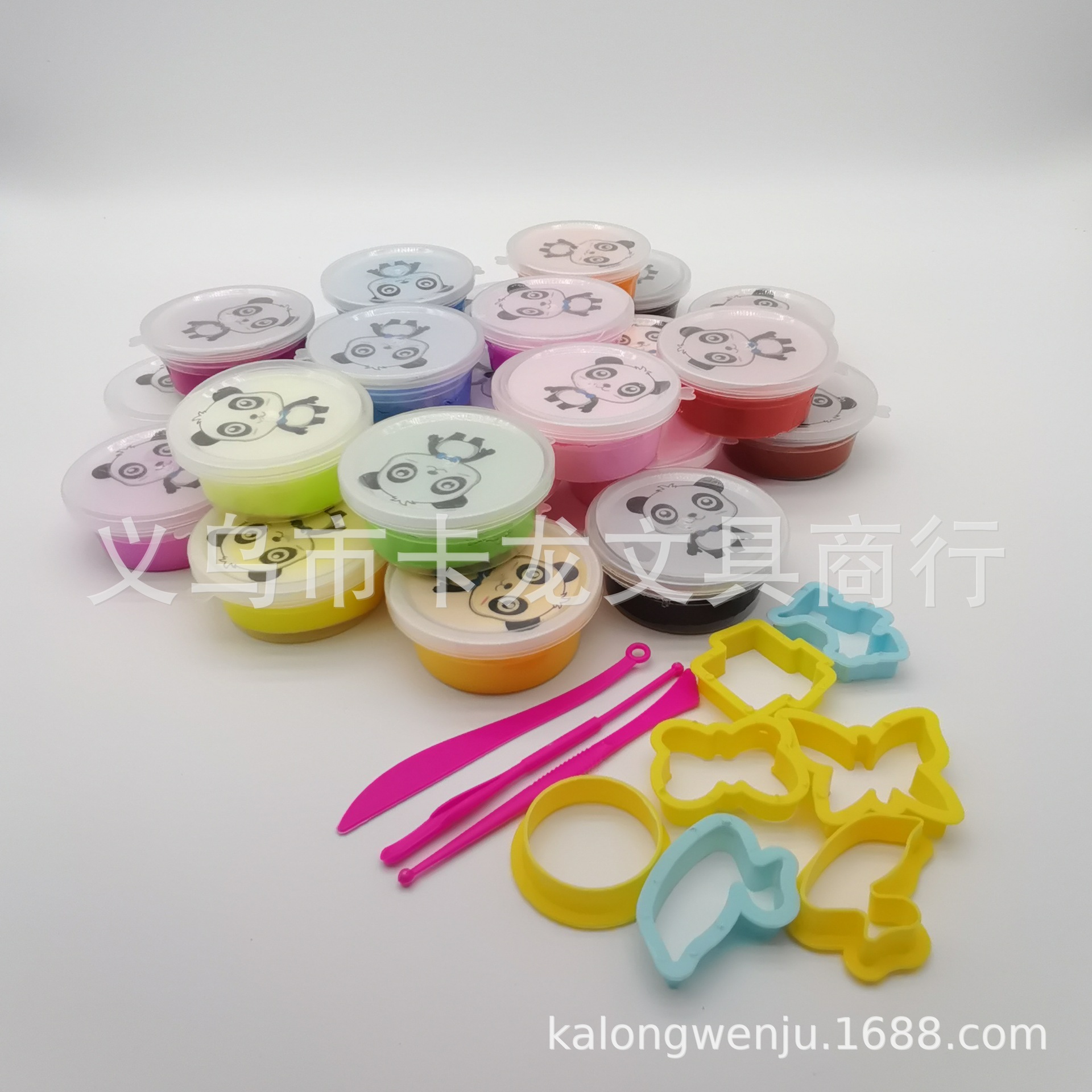 Ultra light clay