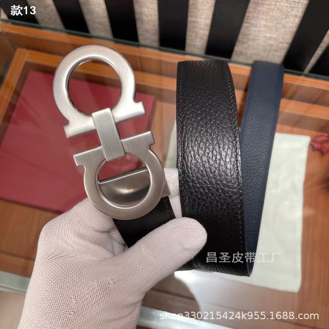 13. 매트 실버 버클 + 블랙 & 블루 (라이치 패턴)