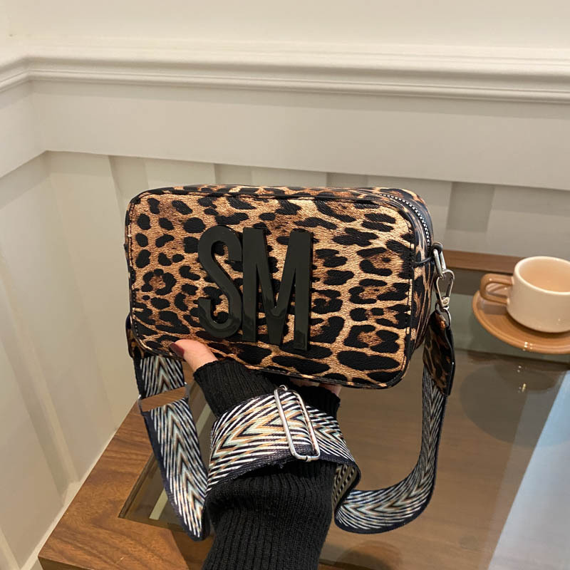 Leopard print