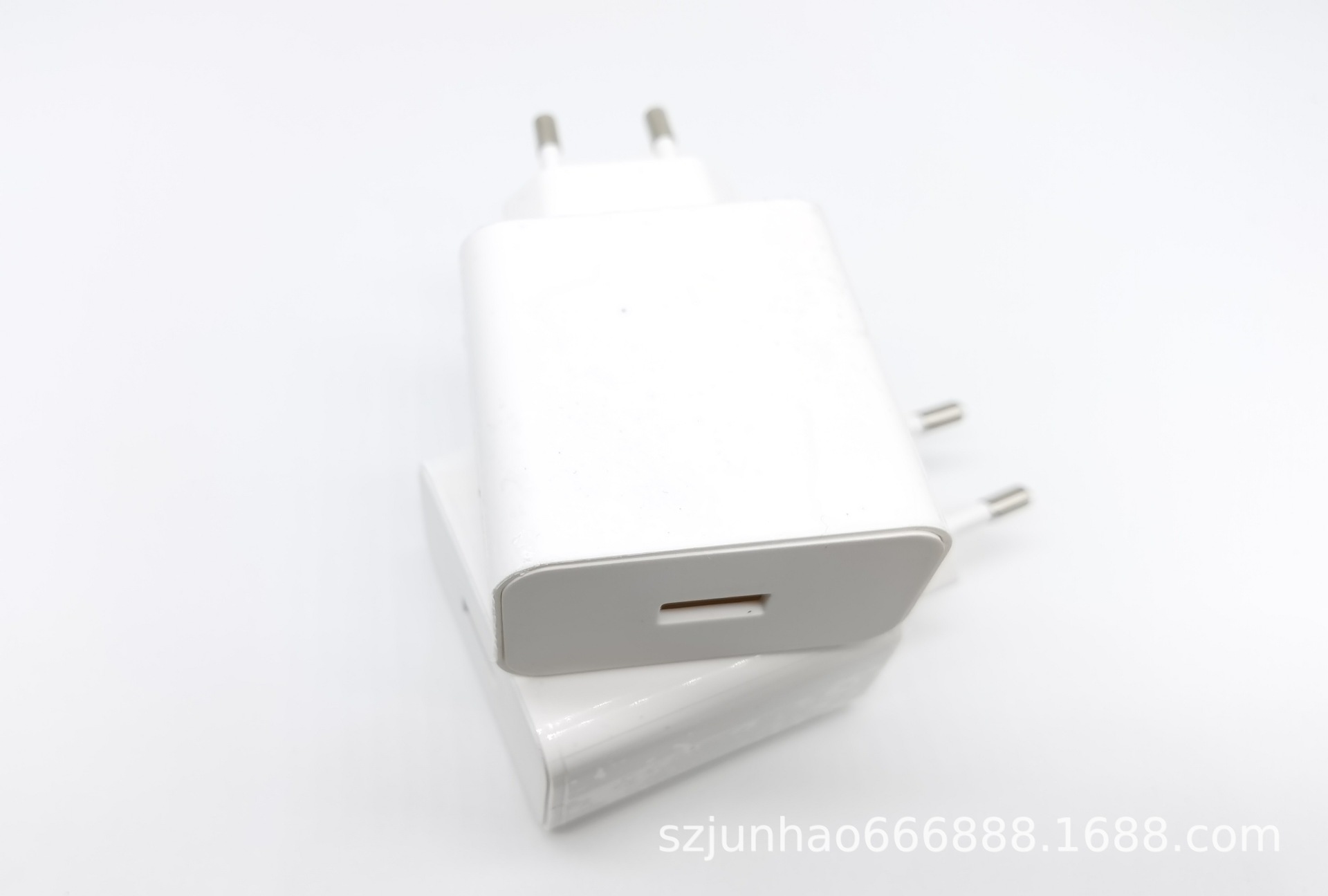 JH-供应电源外壳 66W欧规 超极快充闪充 电源适配器外壳 开关电源