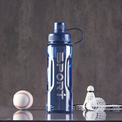 Large-capacity sports water bottle, shockproof and leak-proof plastic summer cup, suitable for men, high-temperature resistant PC space water cup