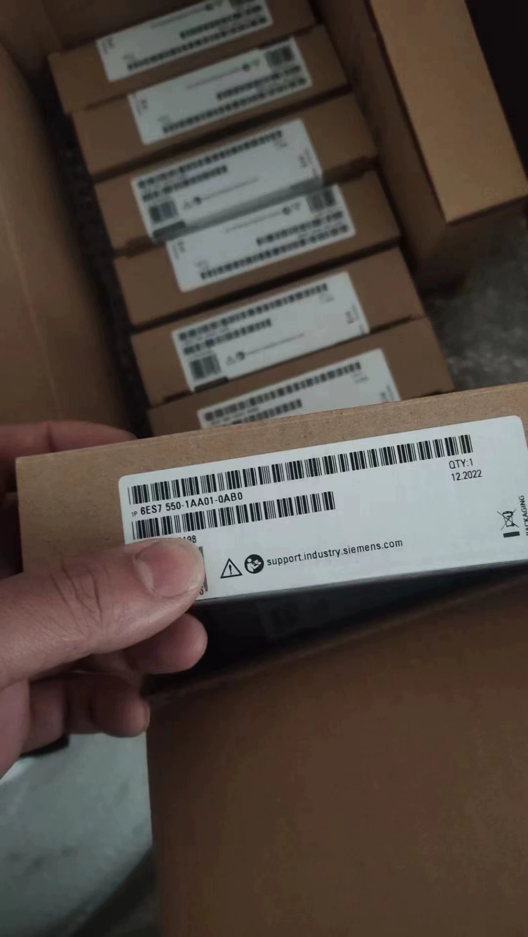 Блок питания Siemens PM240-2 6SL3210-1PB15-5UL0 новый оригинал