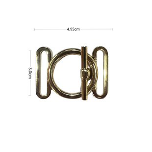 �����������i���� Ů�b�L����q�������{�� �r��һ����ĸ��