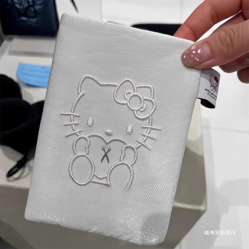 可爱hellokitty银色护照夹多功能卡包出国旅行机票身份证件收纳包|undefined