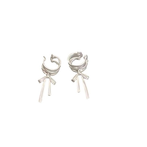 Ballet Girl Pure White Bow Earrings for Girls, Ins Trendy, Elegant, Sweet, Unconventional, High-end, No Piercing Ear Bone Clips