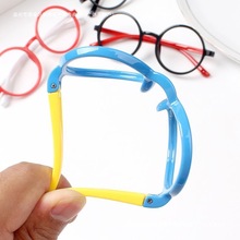 ܛ�|�A����z7�����b��R��ͯŮ���R�����1�RƬ�o���՚q�׃��@