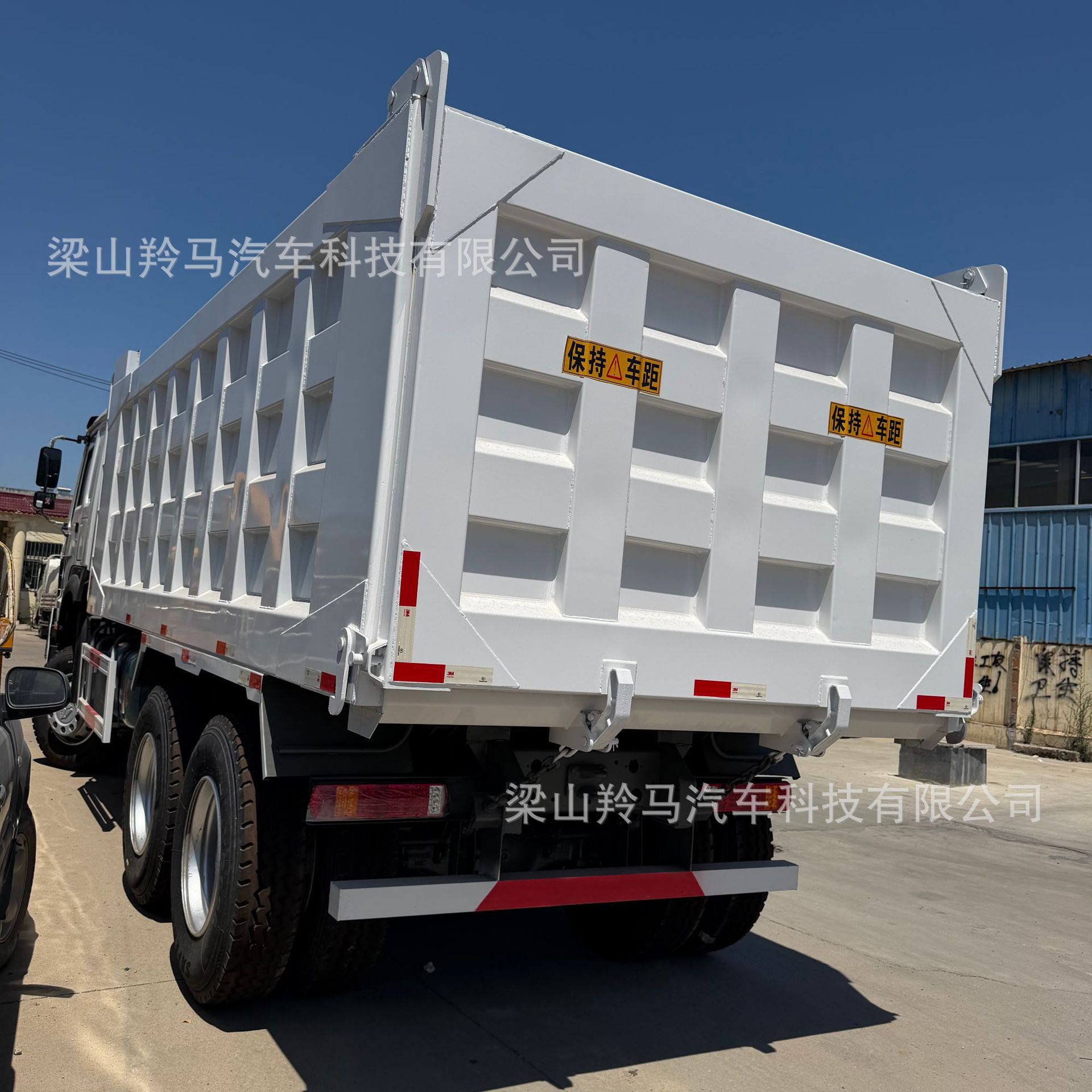 Cross-border medium-duty specialized work truck, Sinotruk HOWO 6x4 dump truck, HOWO tipper truck, transport dump truck