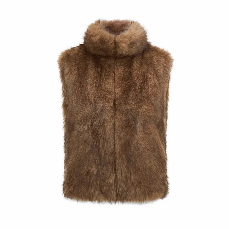 In-Stock Replica of Zhan Zhan's Khaki Short Faux Fur Vest for Women