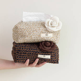 French-Style Camellia Tissue Box for Living Room Coffee Table Decoration, Light Luxury High-End Desktop Storage Tissue Bag