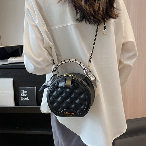 Niche design bag for women 2024 new high-end rhombus embroidery hand-held round bag fashionable shoulder crossbody bag