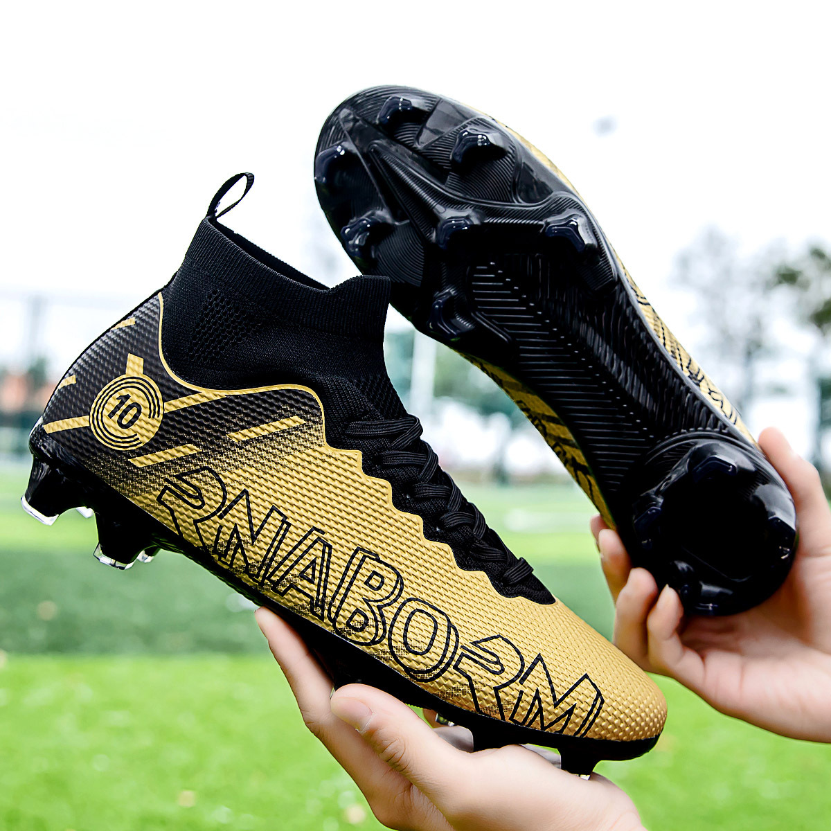 Autumn New High Top Long Men's and Women's Gold School Professional Training Broken Nail Football Shoes_voghion.com