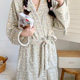 实拍 韩系毛绒小碎花简约舒适睡衣休闲睡袍家居服