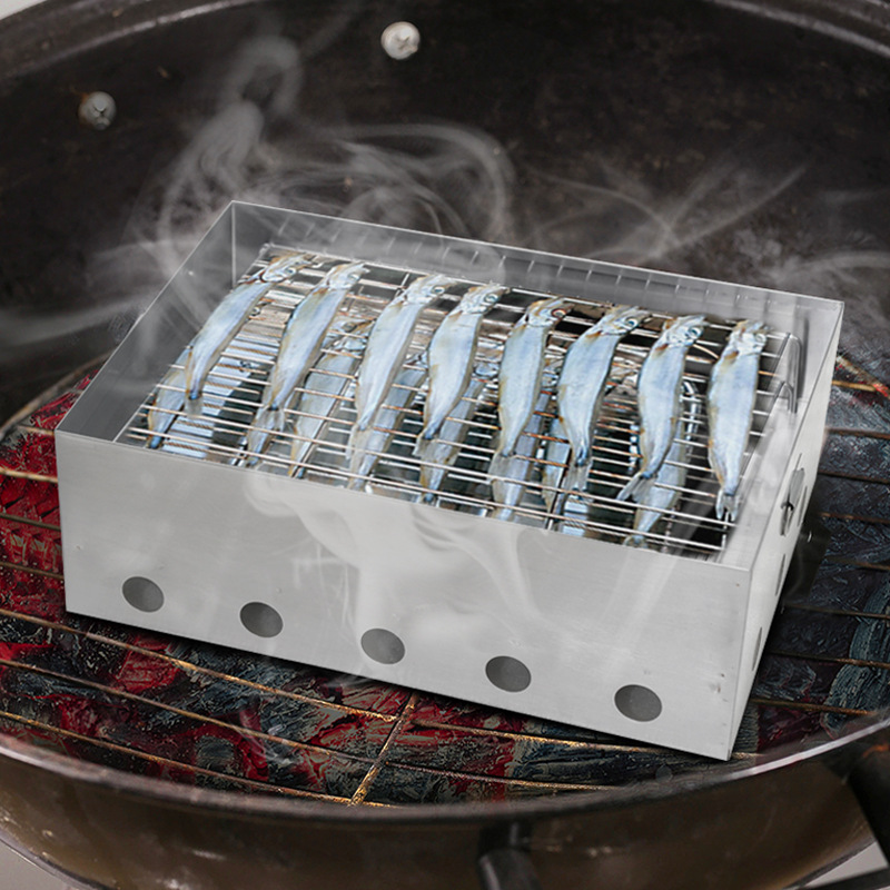 Caja de ahumado de acero inoxidable portátil al por mayor transfronteriza caja de pescado ahumado ruso barbacoa al aire libre caja de tocino smokebox