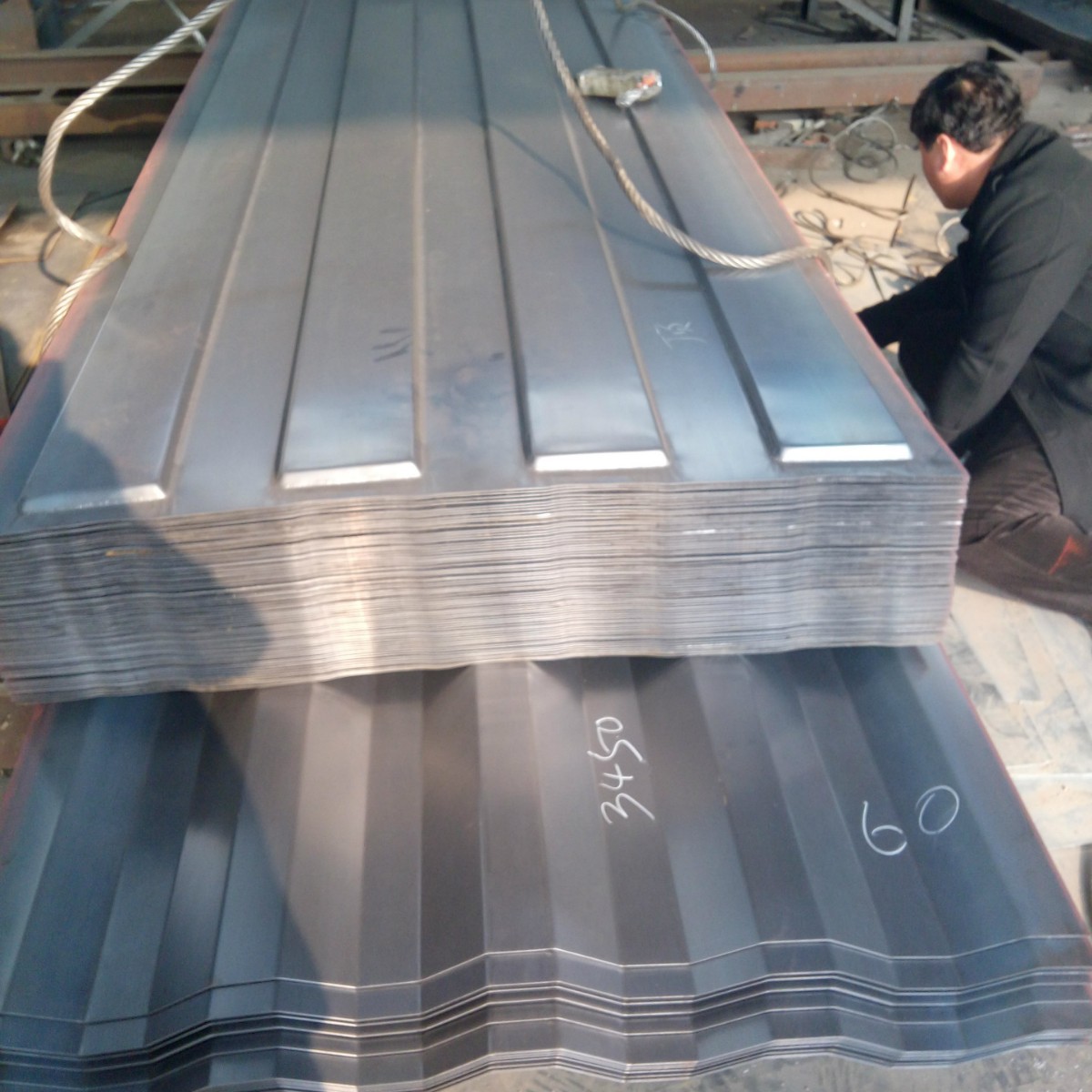 厂家长期供应 集装箱冲压顶板 直销1.5厚1250-2900冷轧材质顶板