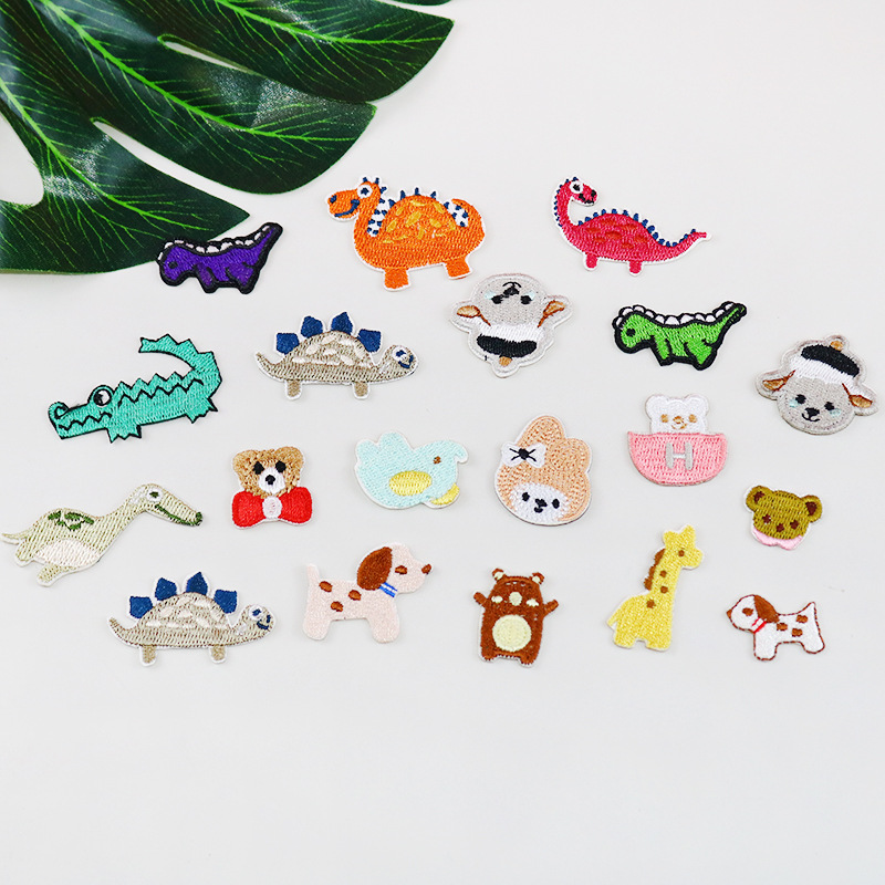 Animal dibujos animados bordado bordado pegatinas de tela pegatinas de espalda pegatinas de bordado de computadora pegatinas de ropa bolsas pegatinas de agujeros pegatinas de parche sello de tela decoración
