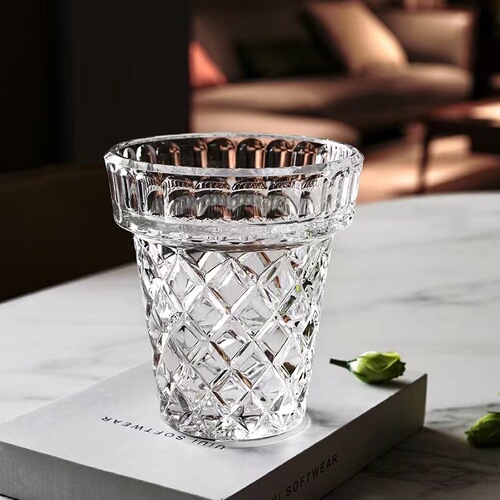 Beiying thickened retro crystal glass vase light luxury relief tall crystal flower vessel transparent flower bottle ornament
