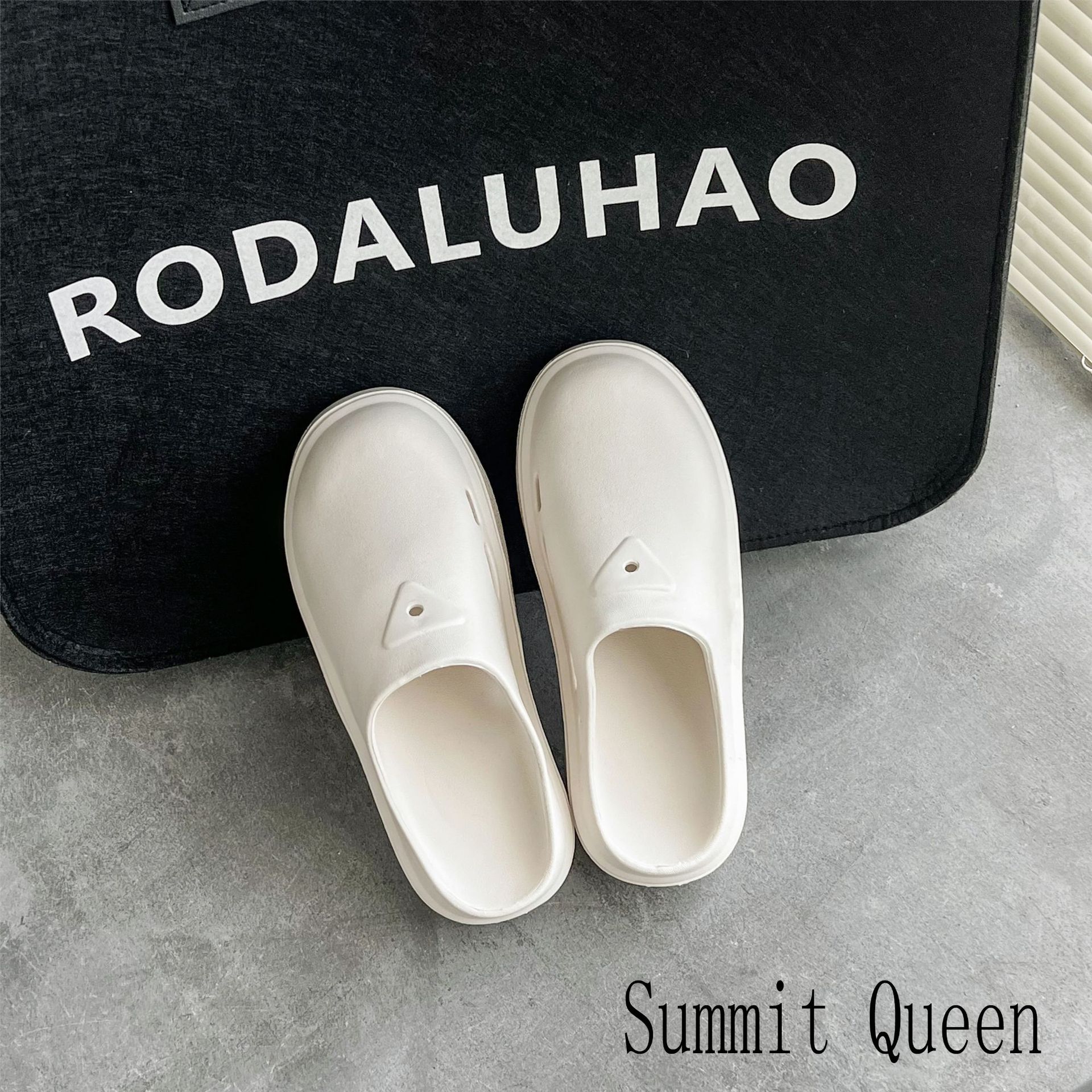 2023 New Big Name Influencer Flat Soft Solid Color Baotou EVA Slippers Comfortable Casual Half Slipper Sandals_voghion.com