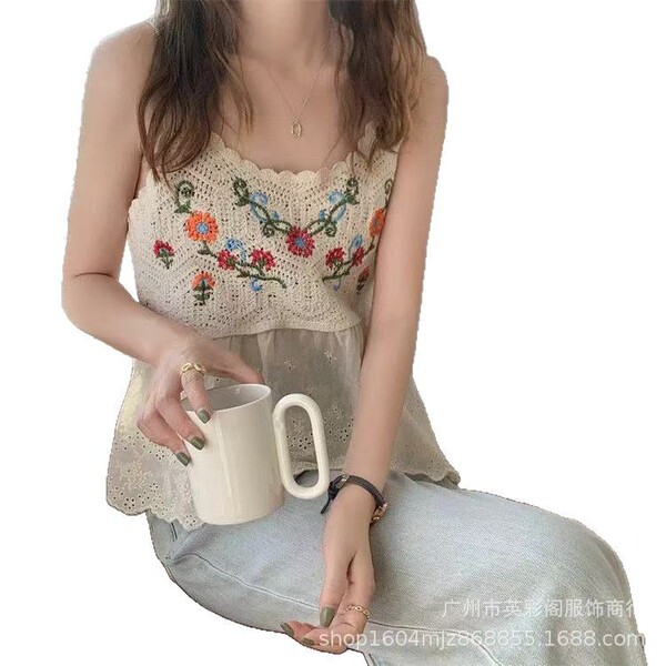 Brand retro knitted short tank top flower-shaped