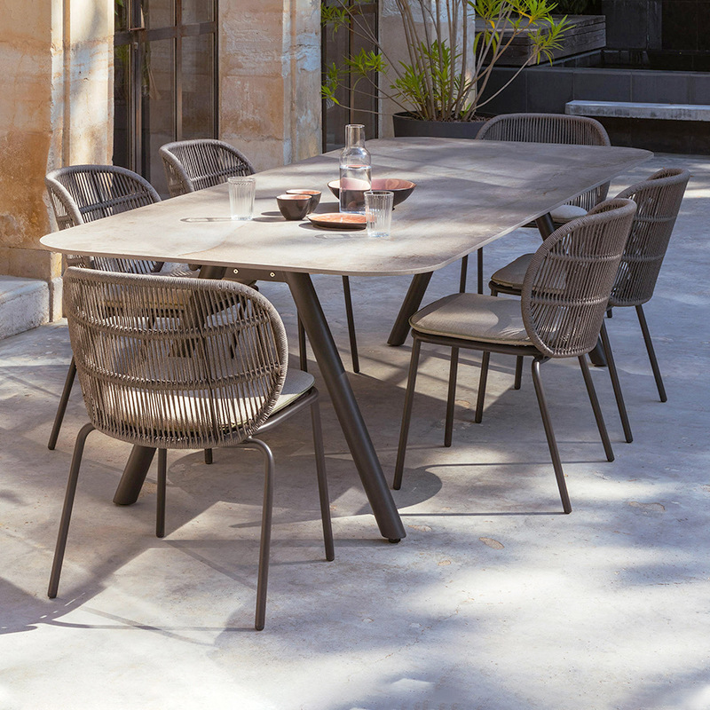 Muebles de patio para exteriores, muebles de ocio para terraza de hotel o villa, muebles de jardín impermeables con protección solar, juego de sillas de comedor de ratán.