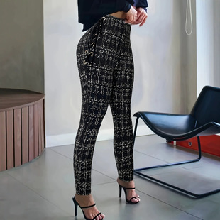 �羳Ů�b�W���¿���^�����ȹǳ��Kӡ���������eѝ����Ů�LѝŮ
