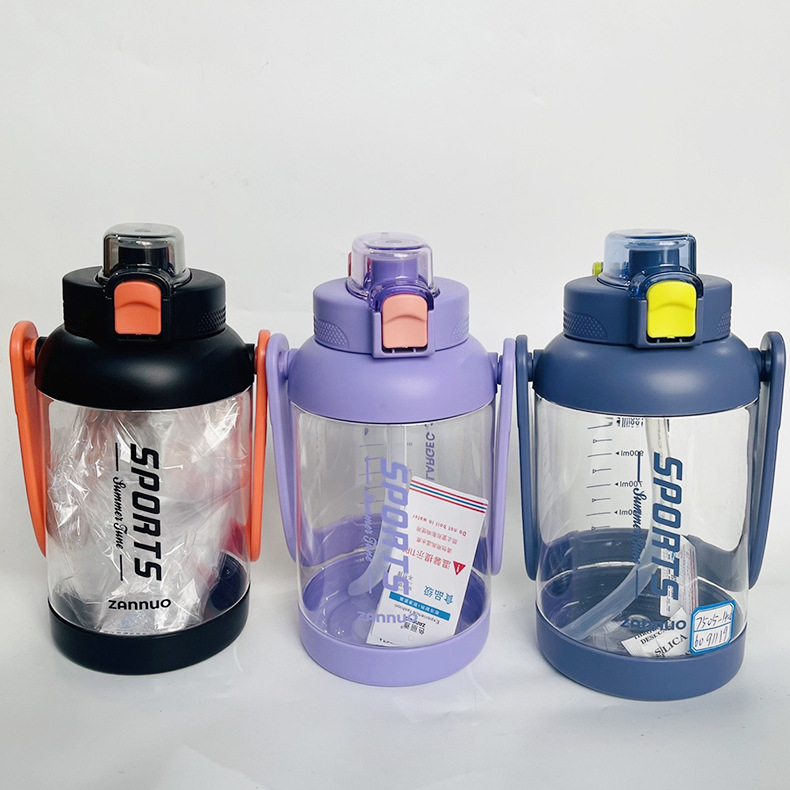 Siliya 7505 taza de plástico montañismo espacio taza portátil de agua taza con escala de paja de gran capacidad 1400ML fabricante